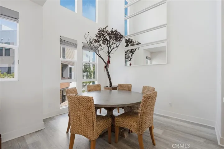 1660 Topanga, Costa Mesa, California 92627