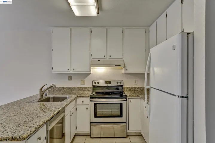 405 Lewis Ave, San Leandro, California 94577
