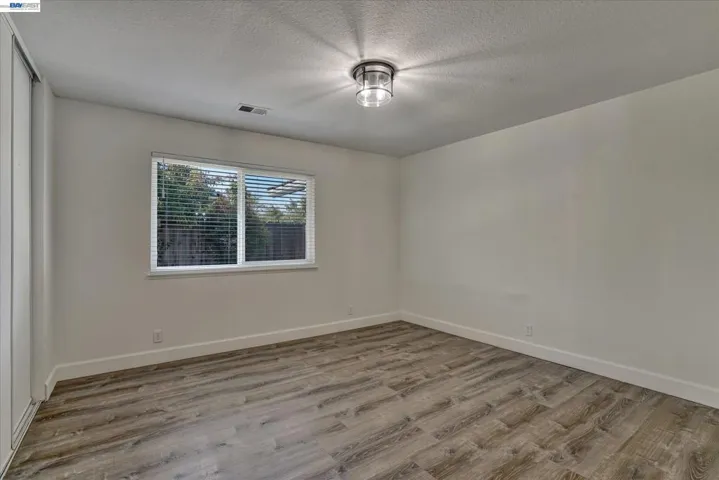 405 Lewis Ave, San Leandro, California 94577