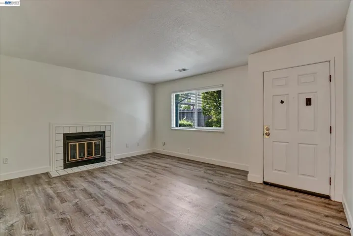 405 Lewis Ave, San Leandro, California 94577