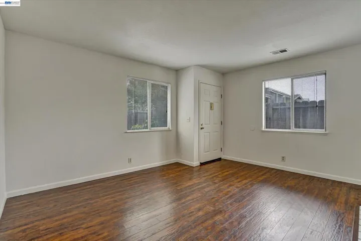 405 Lewis Ave, San Leandro, California 94577
