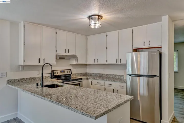 405 Lewis Ave, San Leandro, California 94577