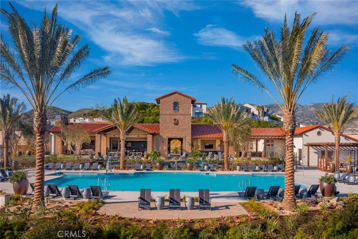 11811 Canoga Avenue, Chatsworth, California 91311
