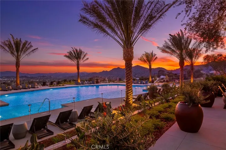 11811 Canoga Avenue, Chatsworth, California 91311