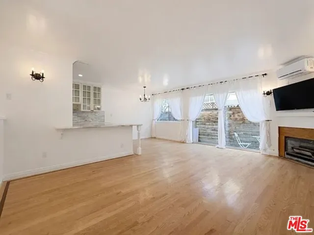 1141 19th Street, Santa Monica, California 90403