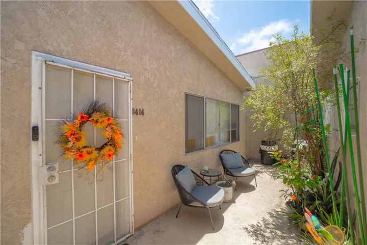1090 Redondo, Long Beach, California 90804