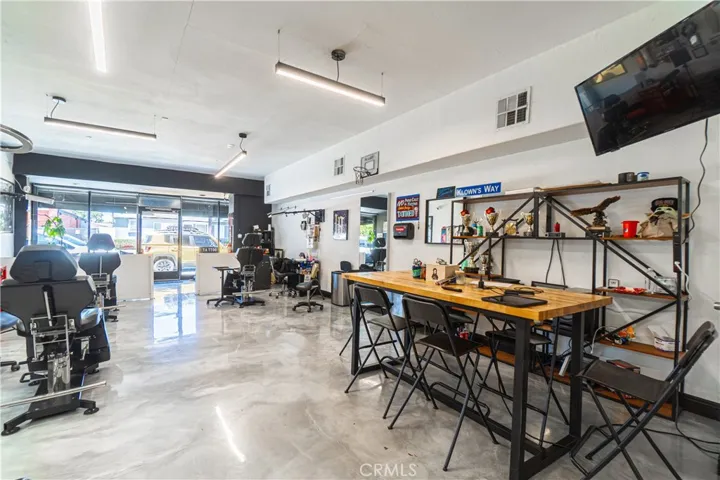 1090 Redondo, Long Beach, California 90804