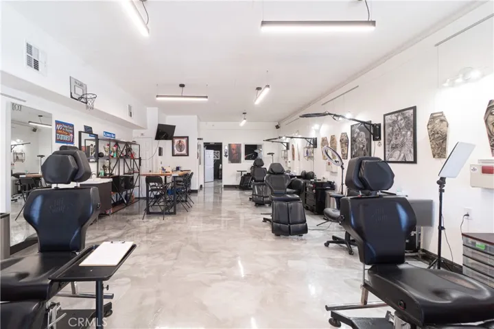 1090 Redondo, Long Beach, California 90804