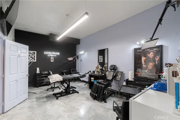 1090 Redondo, Long Beach, California 90804