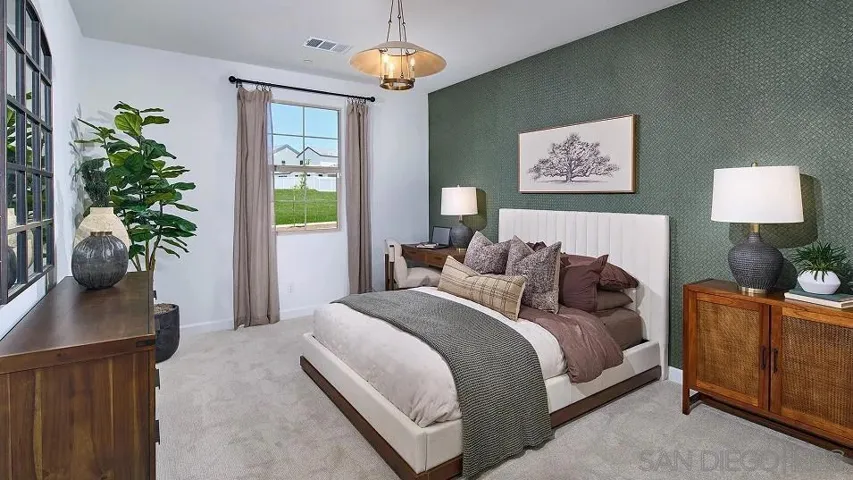 262 Reid Way, Oceanside, California 92057