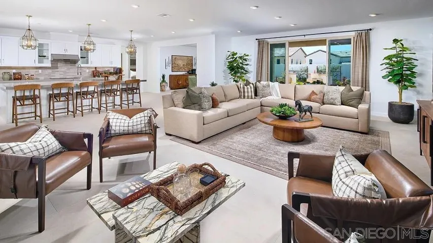 262 Reid Way, Oceanside, California 92057
