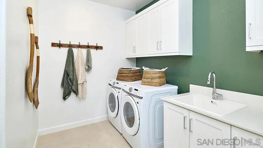 262 Reid Way, Oceanside, California 92057