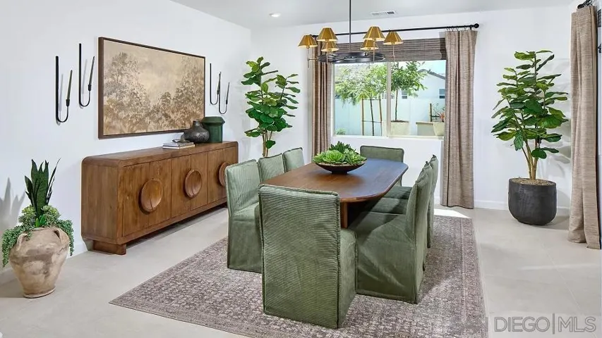 262 Reid Way, Oceanside, California 92057