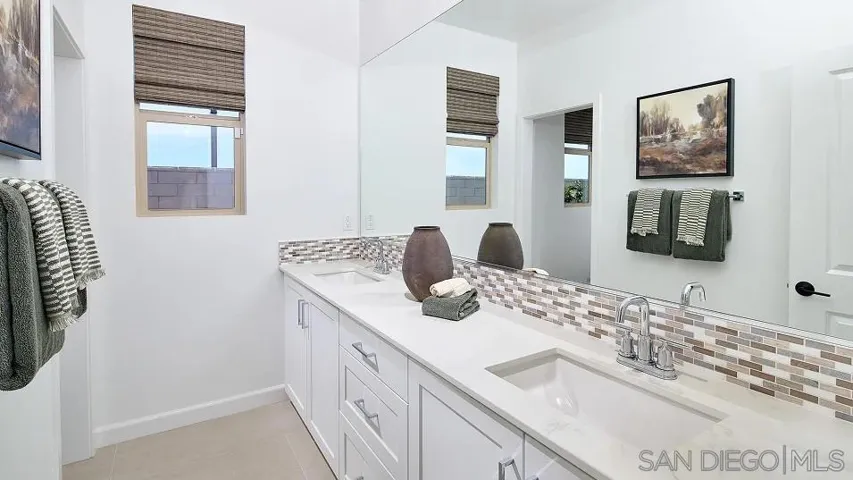 262 Reid Way, Oceanside, California 92057