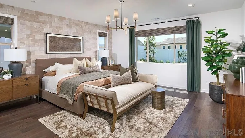 262 Reid Way, Oceanside, California 92057