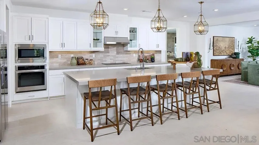 262 Reid Way, Oceanside, California 92057