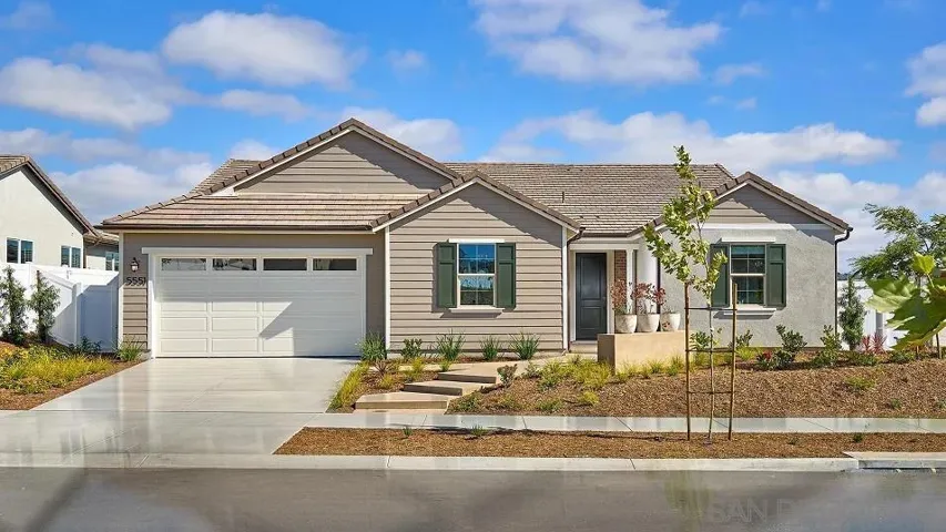 262 Reid Way, Oceanside, California 92057