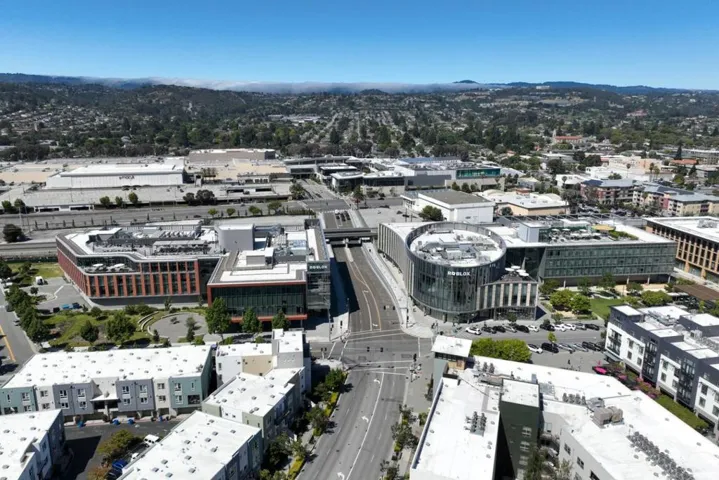 3103 Mena, San Mateo, California 94403