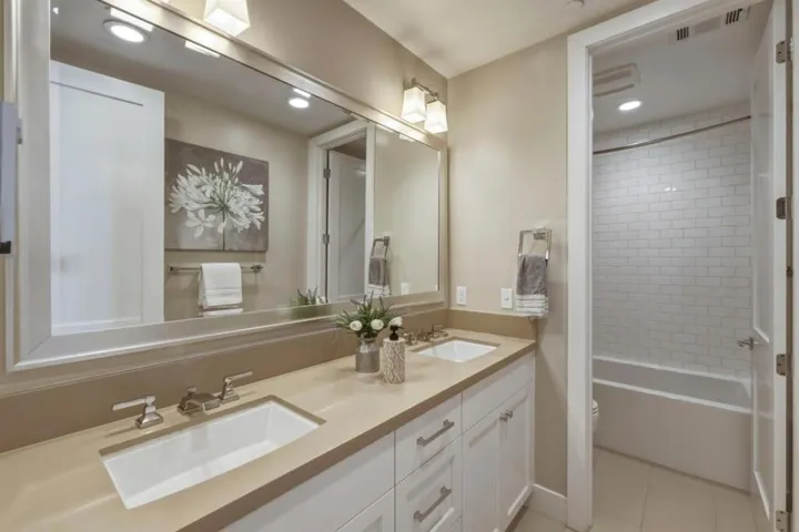 3103 Mena, San Mateo, California 94403