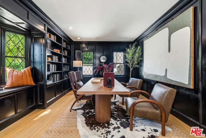 628 N Sierra Drive, Beverly Hills, California 90210