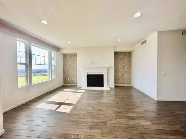 18670 Clubhouse Drive, Yorba Linda, California 92886