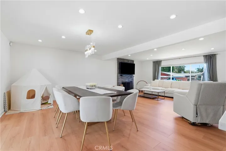 4563 Hempstead St, Simi Valley, California 93063