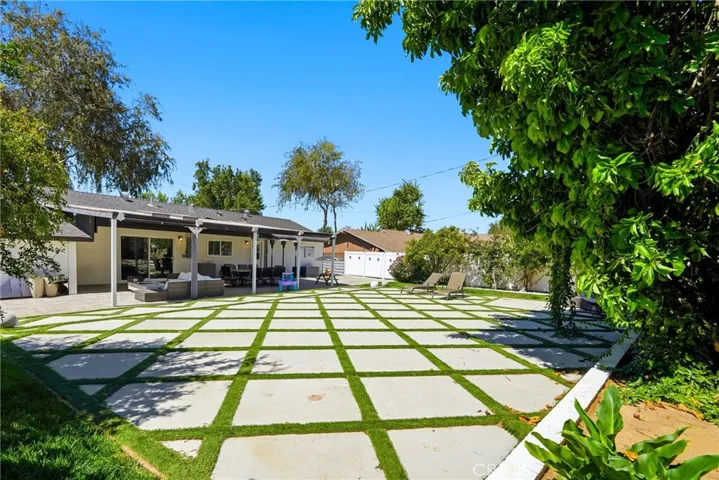 4563 Hempstead St, Simi Valley, California 93063