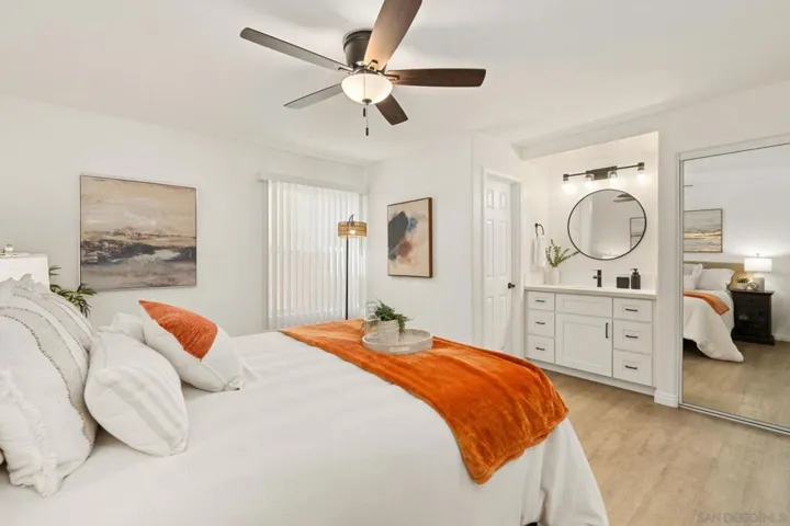 3993 Jewell C2, San Diego, California 92109