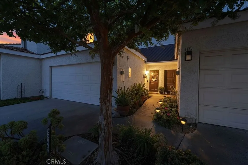2245 Smoke Tree Lane, Ontario, California 91762 — photo 5