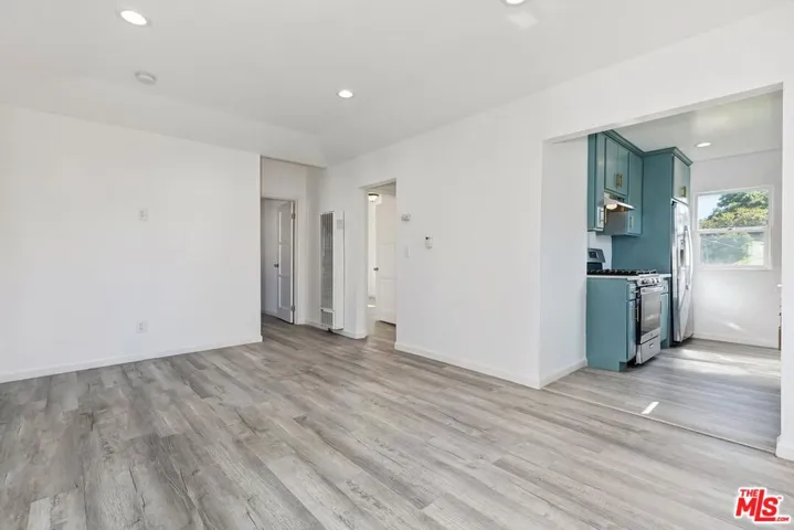 3706 Brunswick Avenue, Los Angeles, California 90039