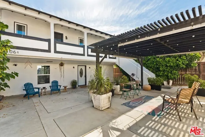3706 Brunswick Avenue, Los Angeles, California 90039