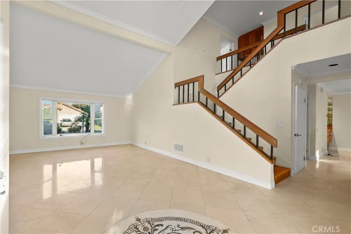 22 Diamante, Irvine, California 92620