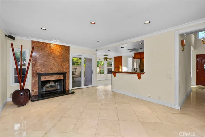 22 Diamante, Irvine, California 92620