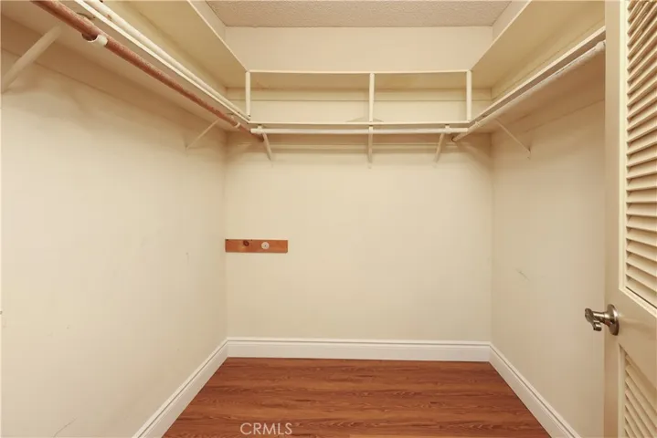 walk in closet