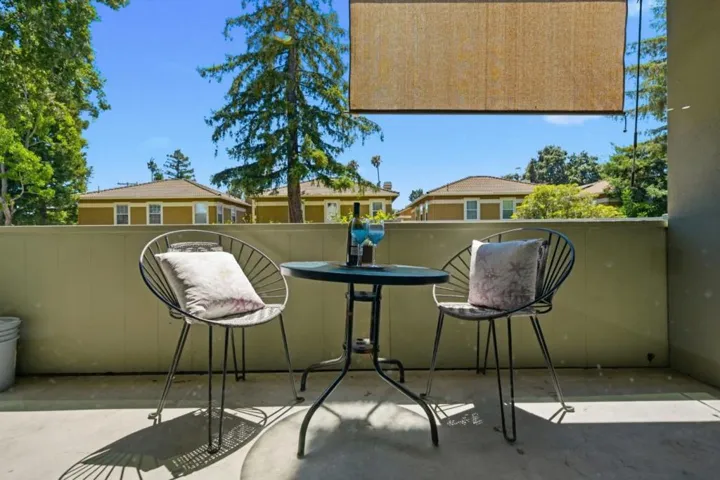 1458 Hudson Street 116, Redwood City, California 94061