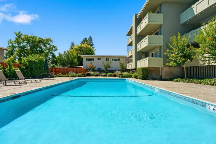 1458 Hudson Street 116, Redwood City, California 94061