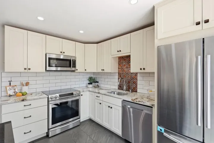 1458 Hudson Street 116, Redwood City, California 94061