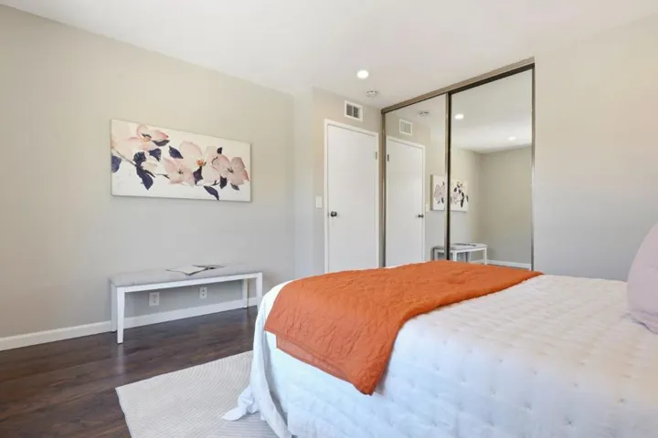 1458 Hudson Street 116, Redwood City, California 94061