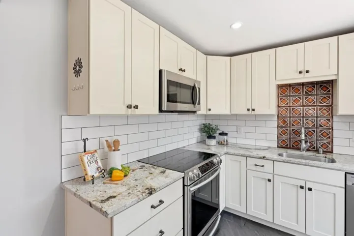 1458 Hudson Street 116, Redwood City, California 94061