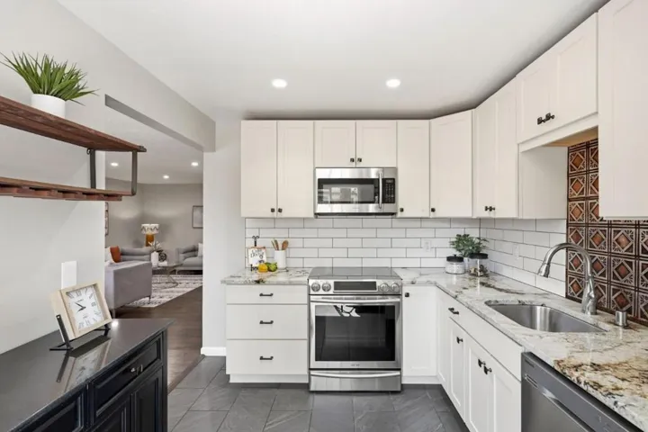 1458 Hudson Street 116, Redwood City, California 94061