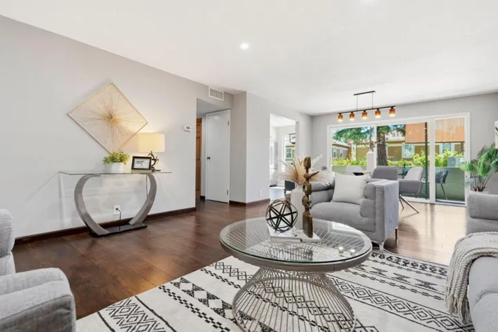 1458 Hudson Street 116, Redwood City, California 94061