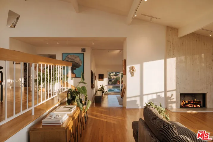 1926 N Crescent Heights Boulevard, Los Angeles, California 90069