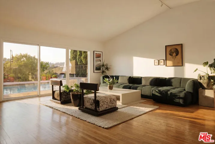 1926 N Crescent Heights Boulevard, Los Angeles, California 90069