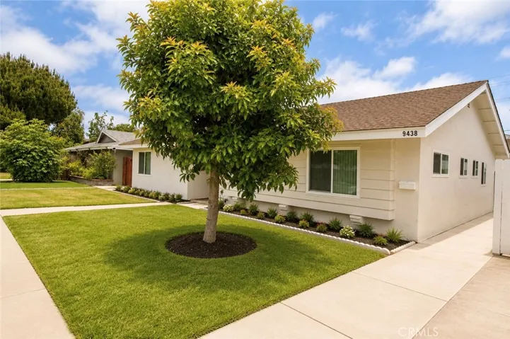 9440 Mcfadden, Westminster, California 92683