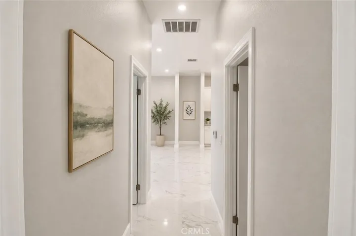 9440 Mcfadden, Westminster, California 92683