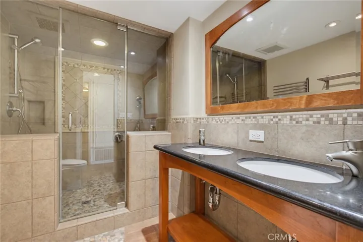 21310 San Jose Street, Los Angeles, California 91311