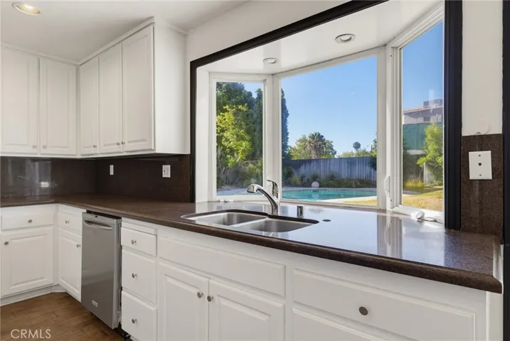 21310 San Jose Street, Los Angeles, California 91311