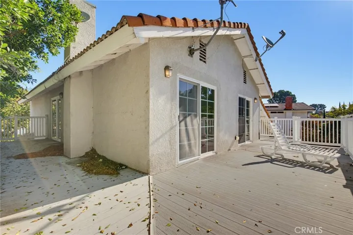 21310 San Jose Street, Los Angeles, California 91311