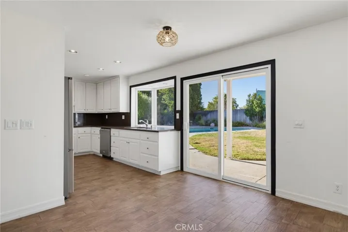 21310 San Jose Street, Los Angeles, California 91311