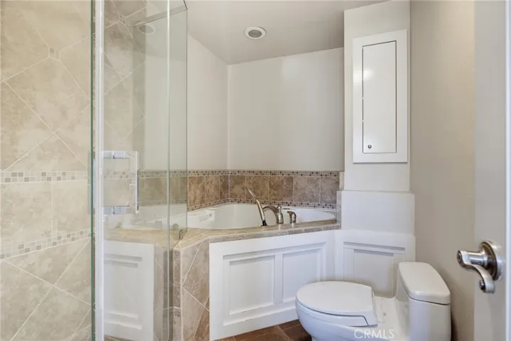 21310 San Jose Street, Los Angeles, California 91311